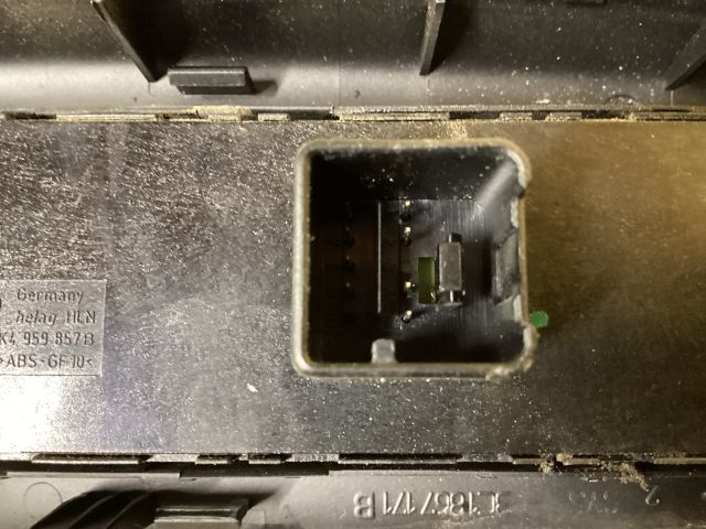 bontott VW PASSAT B6 Bal első Ablakemelő Kapcsoló