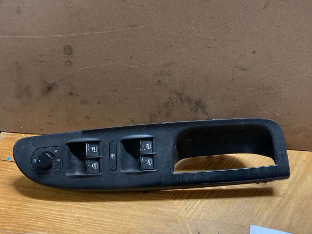 bontott VW PASSAT B6 Bal első Ablakemelő Kapcsoló