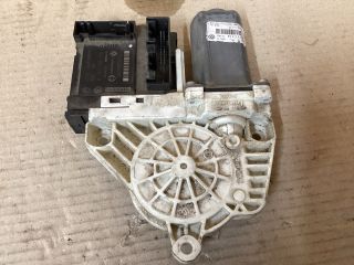 bontott VW PASSAT B6 Bal első Ablakemelő Motor