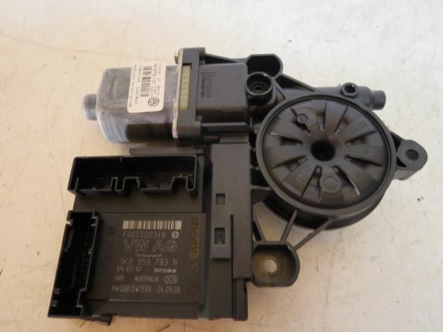 bontott VW PASSAT B6 Bal első Ablakemelő Motor