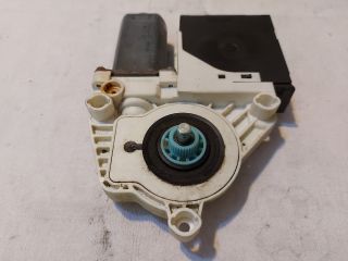 bontott VW PASSAT B6 Bal első Ablakemelő Motor
