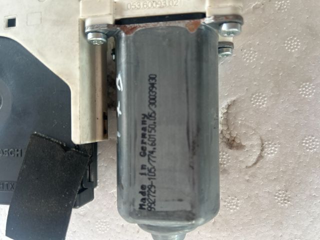 bontott VW PASSAT B6 Bal első Ablakemelő Motor