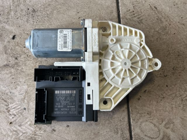 bontott VW PASSAT B6 Bal első Ablakemelő Motor