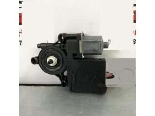 bontott VW PASSAT B6 Bal első Ablakemelő Motor