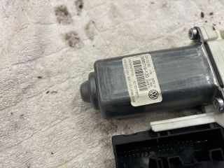 bontott VW PASSAT B6 Bal első Ablakemelő Motor