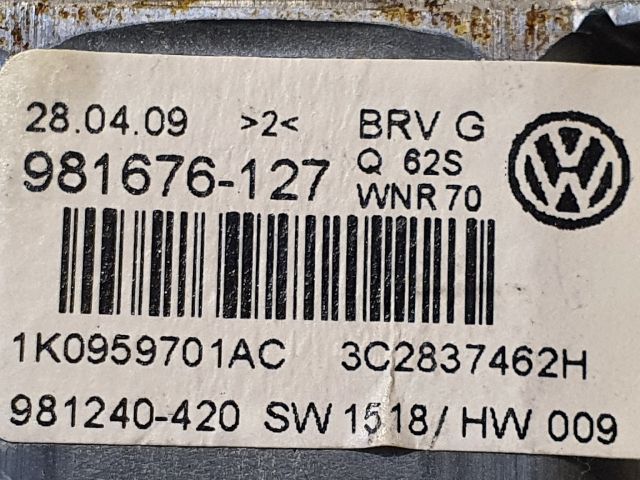 bontott VW PASSAT B6 Bal első Ablakemelő Motor