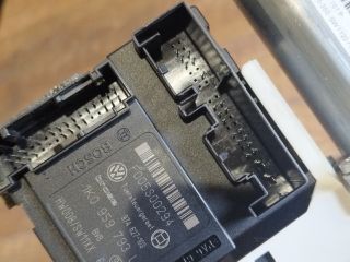 bontott VW PASSAT B6 Bal első Ablakemelő Motor