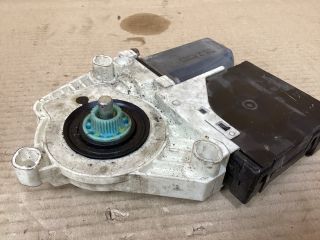 bontott VW PASSAT B6 Bal első Ablakemelő Motor