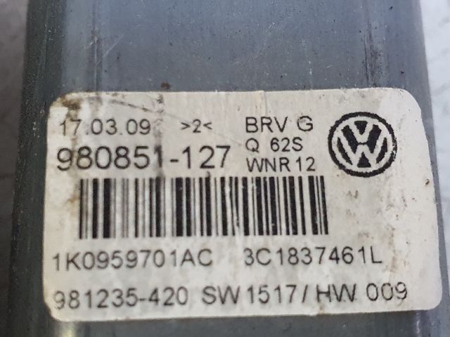 bontott VW PASSAT B6 Bal első Ablakemelő Motor