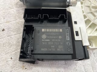 bontott VW PASSAT B6 Bal első Ablakemelő Motor