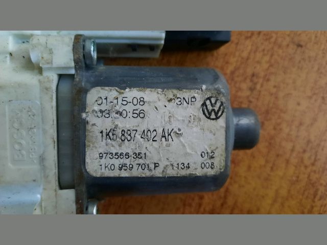 bontott VW PASSAT B6 Bal első Ablakemelő Motor