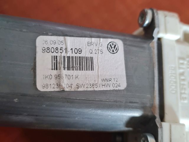 bontott VW PASSAT B6 Bal első Ablakemelő Motor