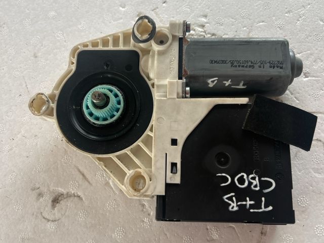 bontott VW PASSAT B6 Bal első Ablakemelő Motor