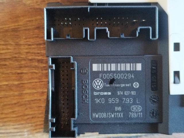 bontott VW PASSAT B6 Bal első Ablakemelő Motor