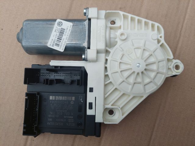 bontott VW PASSAT B6 Bal első Ablakemelő Motor