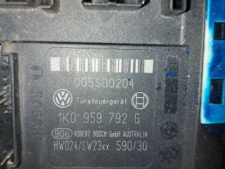 bontott VW PASSAT B6 Bal első Ablakemelő Motor