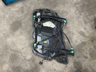 bontott VW PASSAT B6 Bal első Ablakemelő Szerkezet (Elektromos)