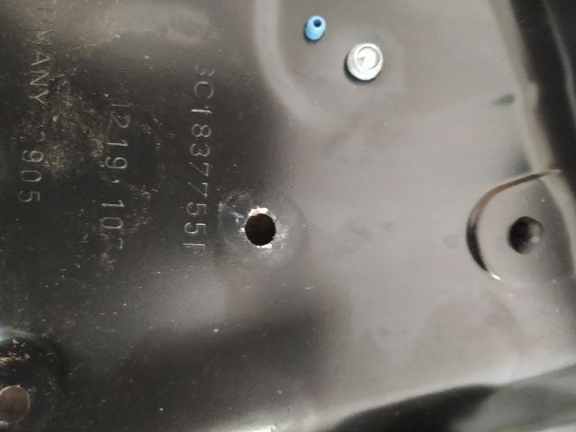 bontott VW PASSAT B6 Bal első Ablakemelő Szerkezet (Elektromos)