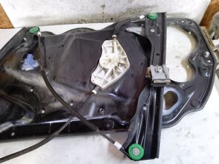 bontott VW PASSAT B6 Bal első Ablakemelő Szerkezet (Elektromos)