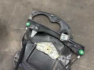 bontott VW PASSAT B6 Bal első Ablakemelő Szerkezet (Elektromos)