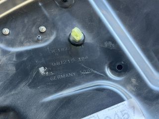 bontott VW PASSAT B6 Bal első Ablakemelő Szerkezet (Elektromos)