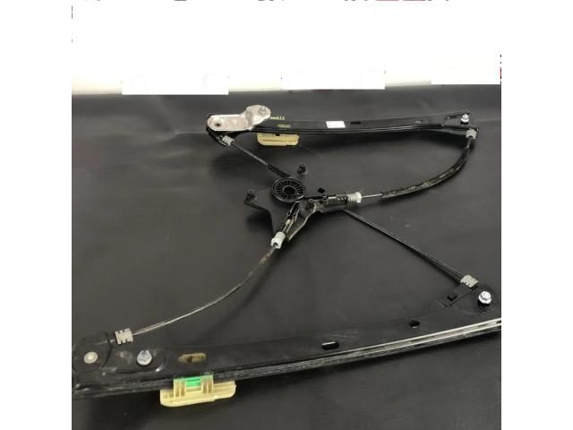 bontott VW PASSAT B6 Bal első Ablakemelő Szerkezet (Elektromos)