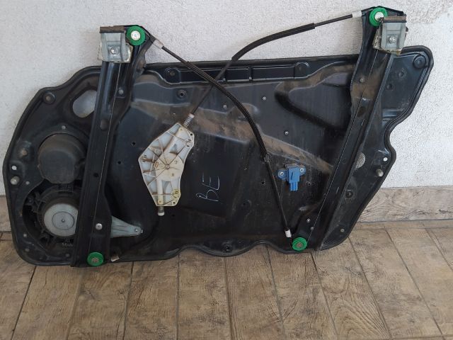 bontott VW PASSAT B6 Bal első Ablakemelő Szerkezet (Elektromos)