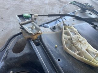 bontott VW PASSAT B6 Bal első Ablakemelő Szerkezet (Elektromos)