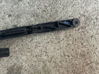 bontott VW PASSAT B6 Bal első Ablaktörlő Kar