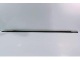 bontott VW PASSAT B6 Bal első Ajtó Díszléc