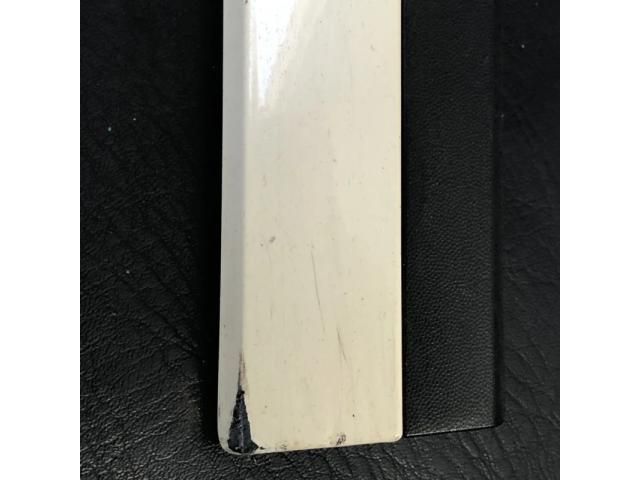 bontott VW PASSAT B6 Bal első Ajtó Díszléc