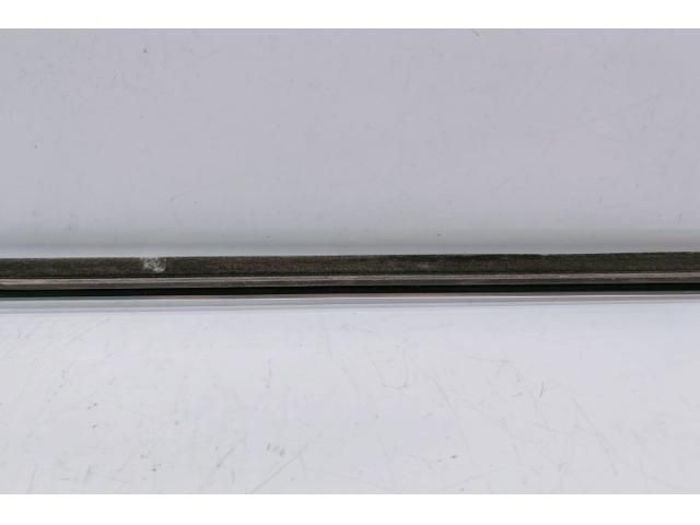 bontott VW PASSAT B6 Bal első Ajtó Díszléc