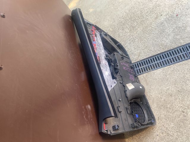 bontott VW PASSAT B6 Bal első Ajtó Kárpit