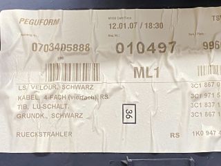 bontott VW PASSAT B6 Bal első Ajtó Kárpit