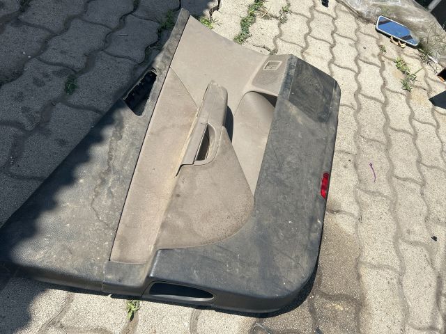 bontott VW PASSAT B6 Bal első Ajtó Kárpit