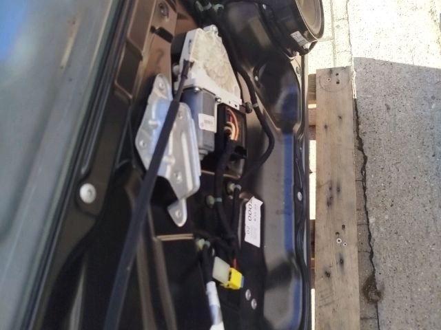 bontott VW PASSAT B6 Bal első Ajtó (Részeivel)