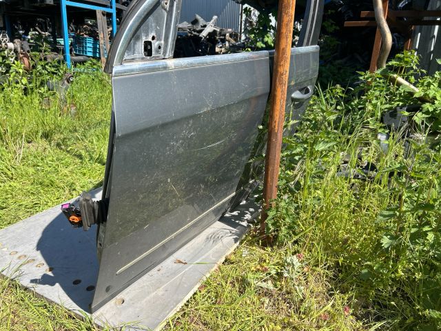 bontott VW PASSAT B6 Bal első Ajtó (Üres lemez)