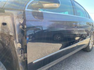 bontott VW PASSAT B6 Bal első Ajtó (Üres lemez)