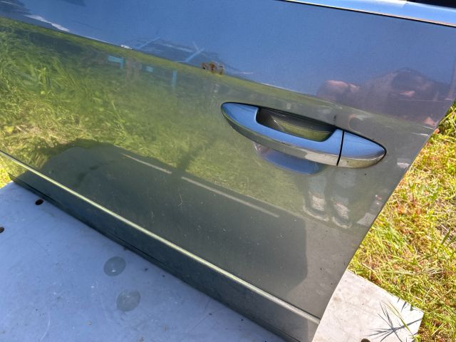 bontott VW PASSAT B6 Bal első Ajtó (Üres lemez)