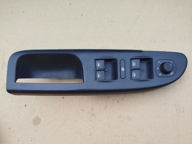 bontott VW PASSAT B6 Bal első Ajtóbehúzó