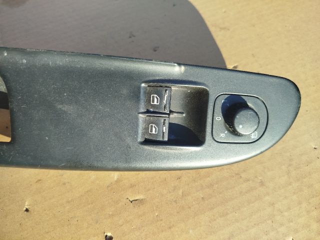 bontott VW PASSAT B6 Bal első Ajtóbehúzó