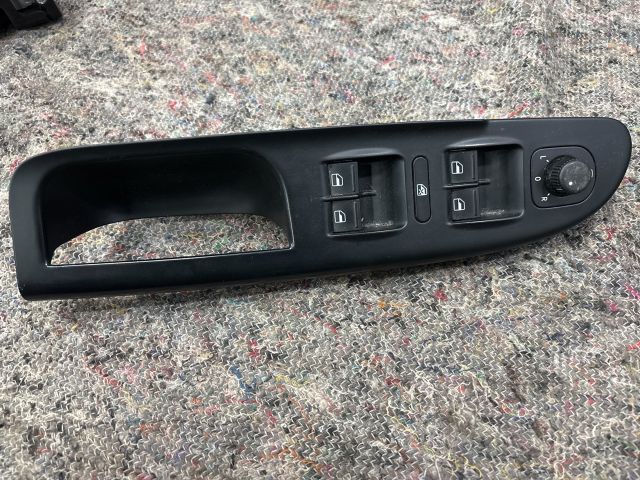 bontott VW PASSAT B6 Bal első Ajtóbehúzó