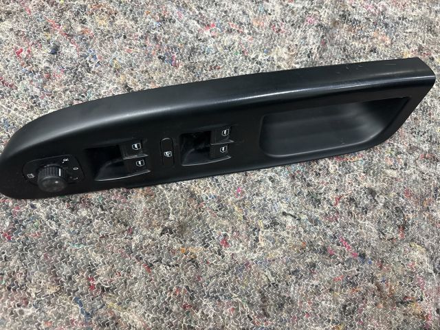 bontott VW PASSAT B6 Bal első Ajtóbehúzó