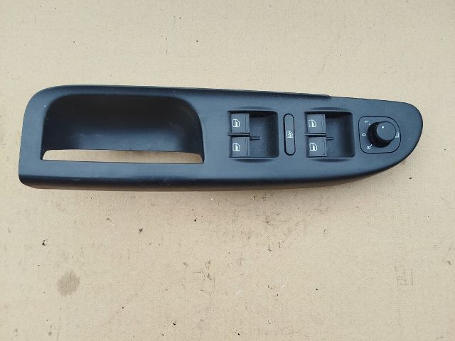 bontott VW PASSAT B6 Bal első Ajtóbehúzó