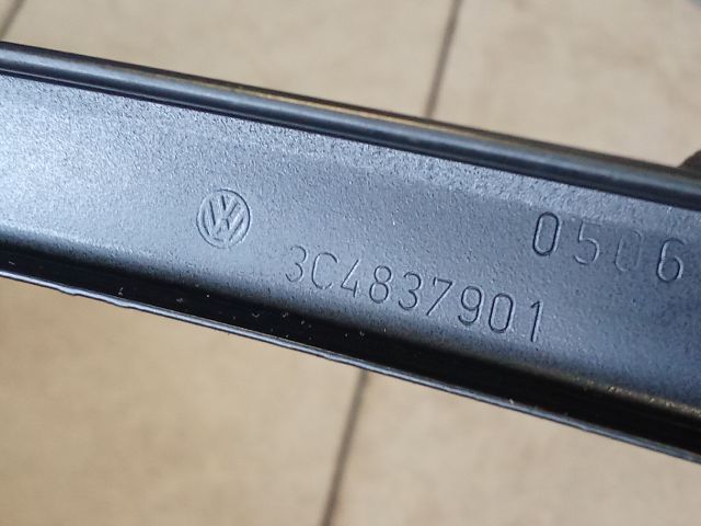 bontott VW PASSAT B6 Bal első Ajtókeret Burkolat