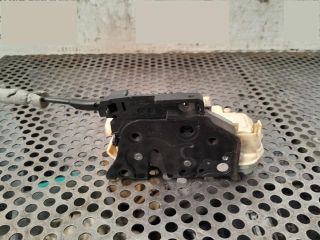 bontott VW PASSAT B6 Bal első Ajtózár