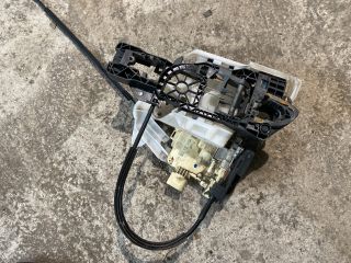 bontott VW PASSAT B6 Bal első Ajtózár