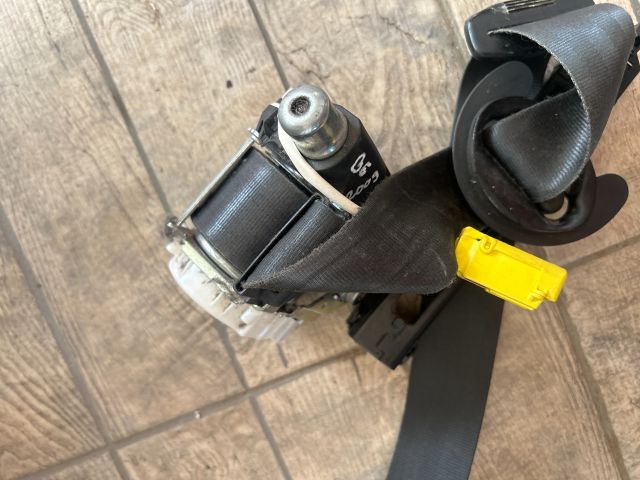 bontott VW PASSAT B6 Bal első Biztonsági Öv