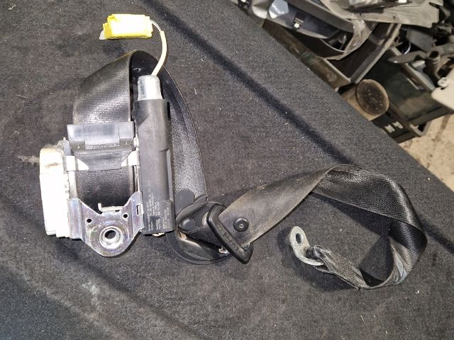 bontott VW PASSAT B6 Bal első Biztonsági Öv