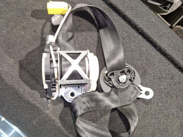 bontott VW PASSAT B6 Bal első Biztonsági Öv